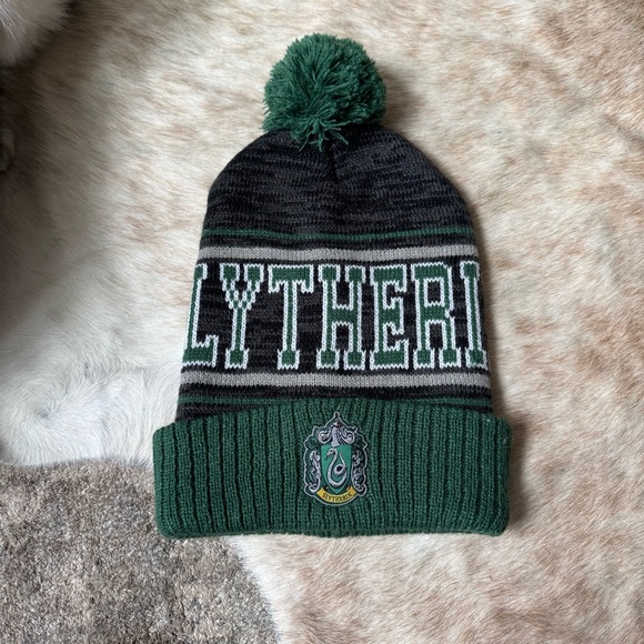 Warner Bros. Accessories - Harry Potter Slytherin Beanie